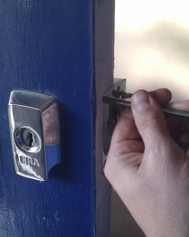 Lock Locksmith Tech Greendale, WI 414-448-1533 Lock Locksmith Tech Greendale, WI 414-448-1533 - locksmith-service